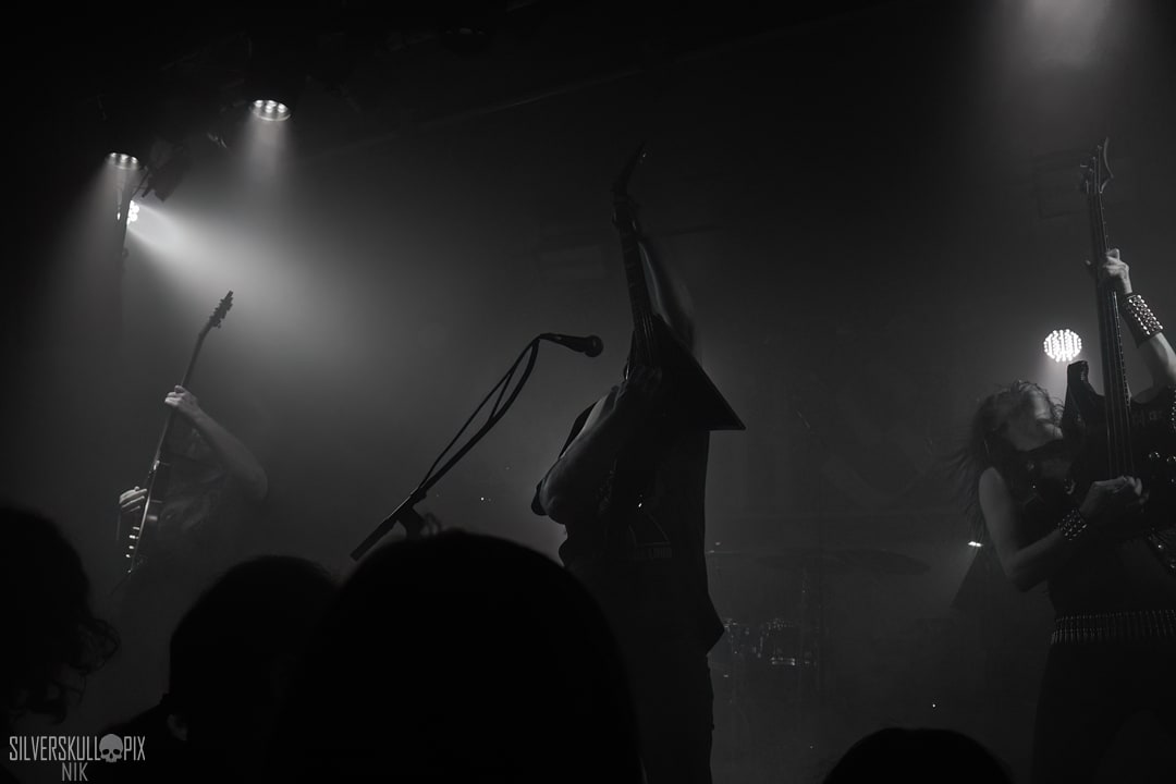 afskyria DSC_6724X-low-light.jpg - Silverskullpix