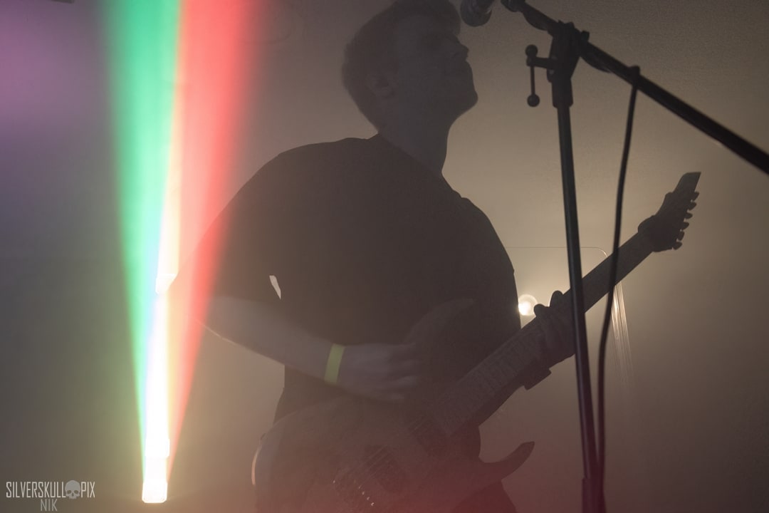 AKK19DSC_1424X-low-light.jpg - Silverskullpix
