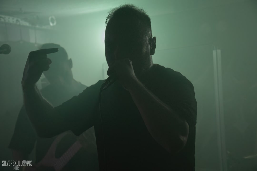 AKK19DSC_1616X-low-light.jpg - Silverskullpix
