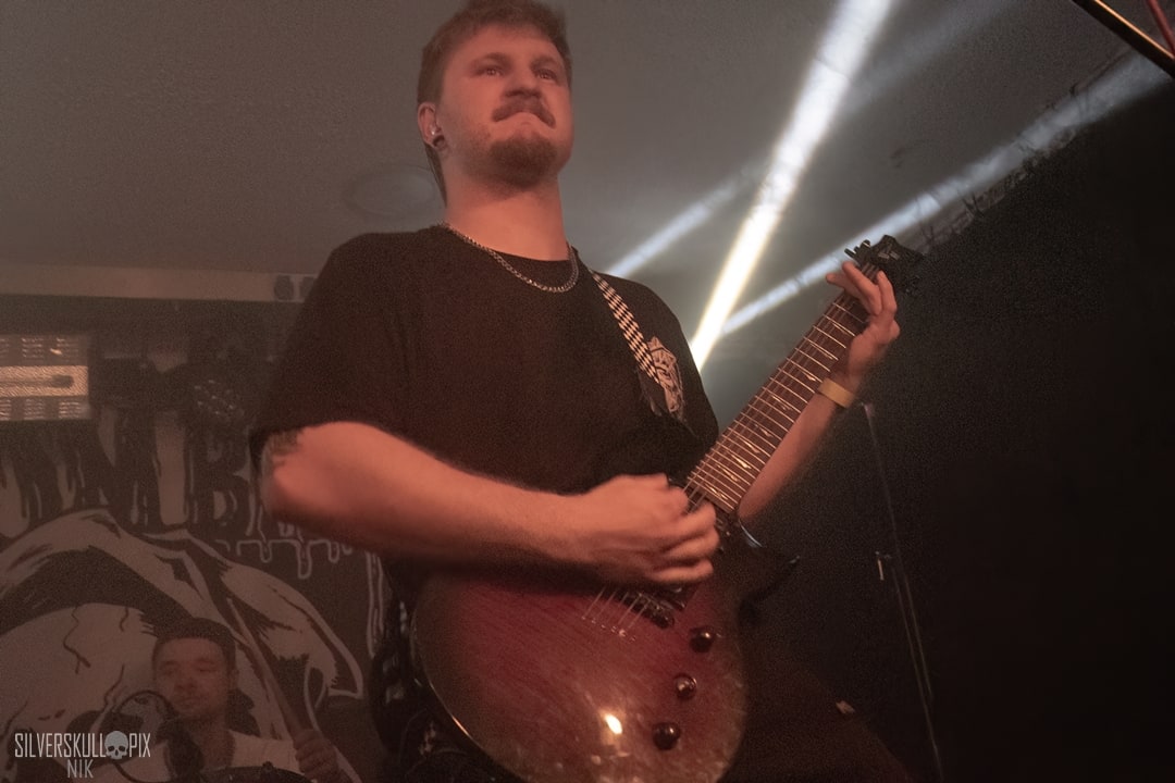 AKKMM22DSC_4516X-low-light.jpg - Silverskullpix