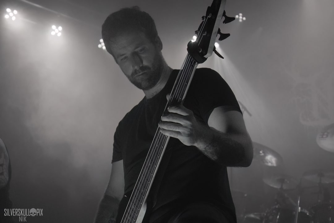 ashvol1DSC_9140X-low-light.jpg - Silverskullpix