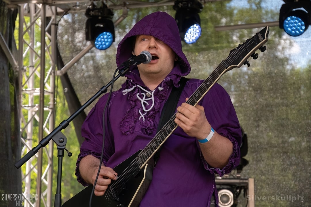 prchtlchs26DSC_4198X-low-light.jpg - Silverskullpix