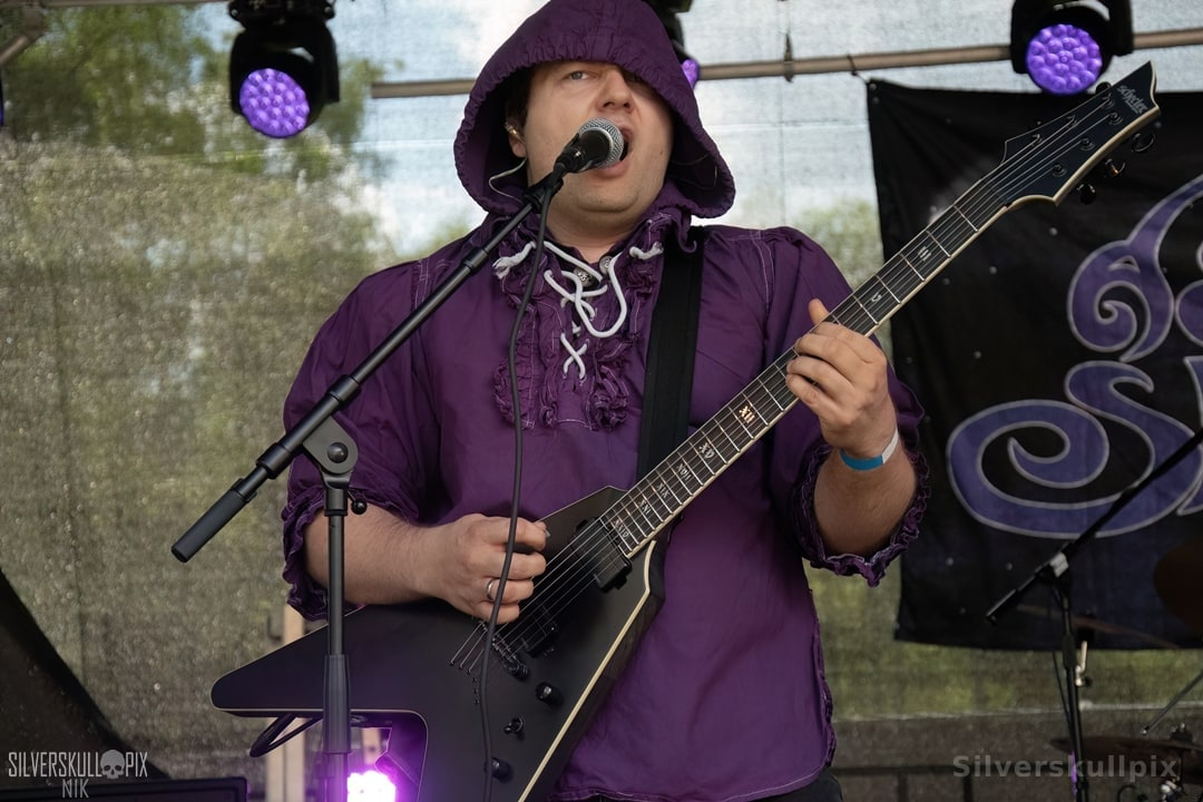 prchtlchs26DSC_4242X-low-light.jpg - Silverskullpix