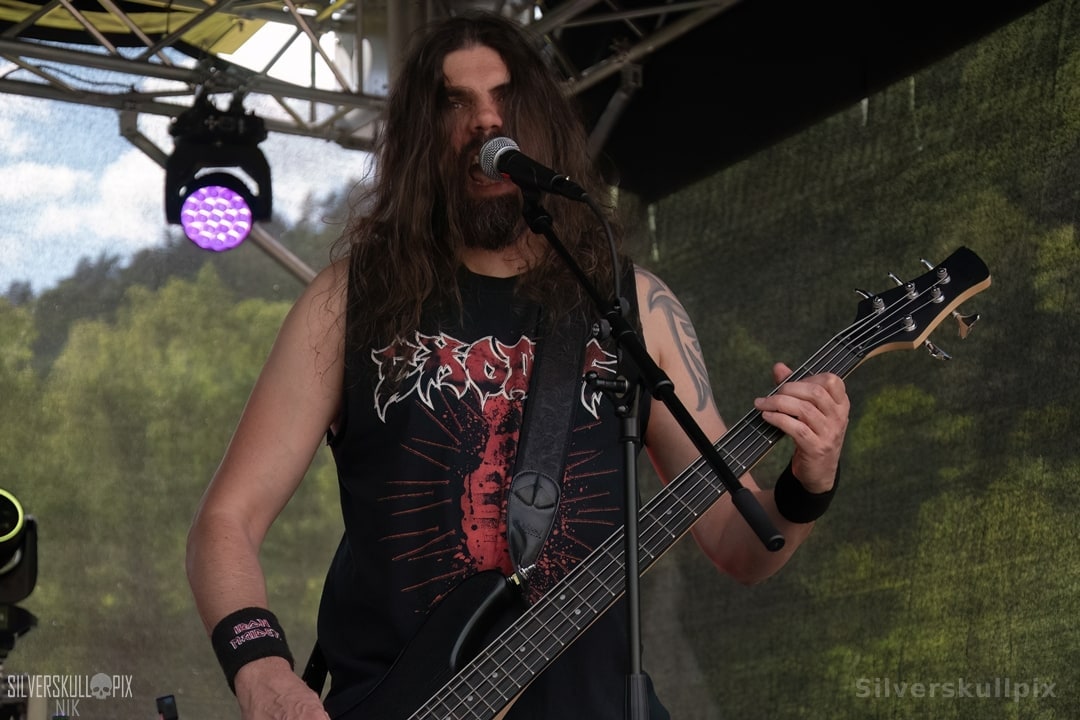 prchtlchs26DSC_4703X-low-light.jpg - Silverskullpix