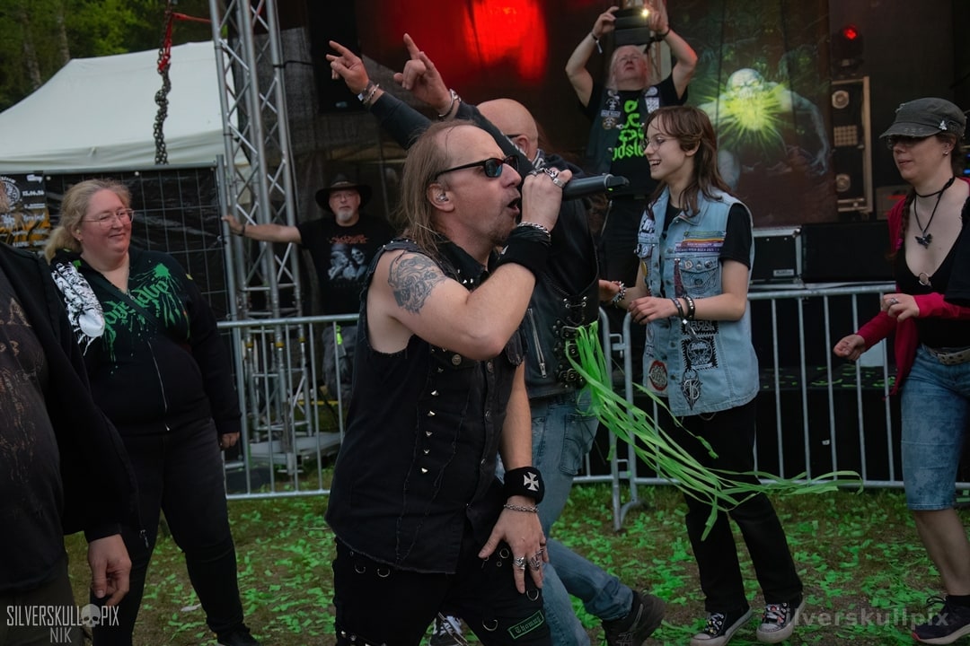 prchtlchs26DSC_8275X-low-light.jpg - Silverskullpix