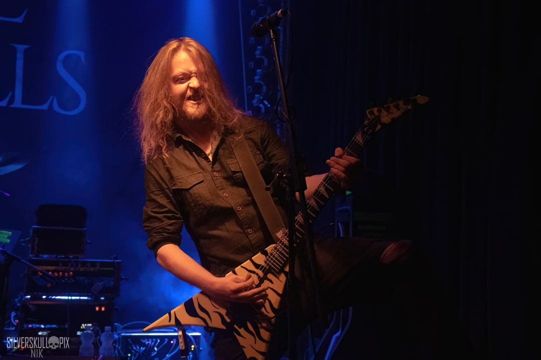 sftv26DSC_8717X-low-light.jpg - Silverskullpix